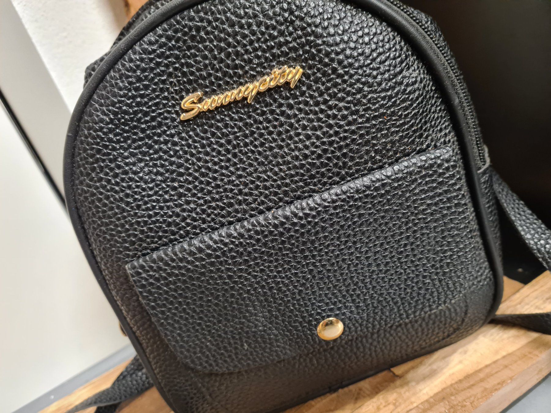 Sacs femmes: Ledrige Mini Damen Rucksack, ca.23x20 cm – D'occasion à Amriswil par used2use 1