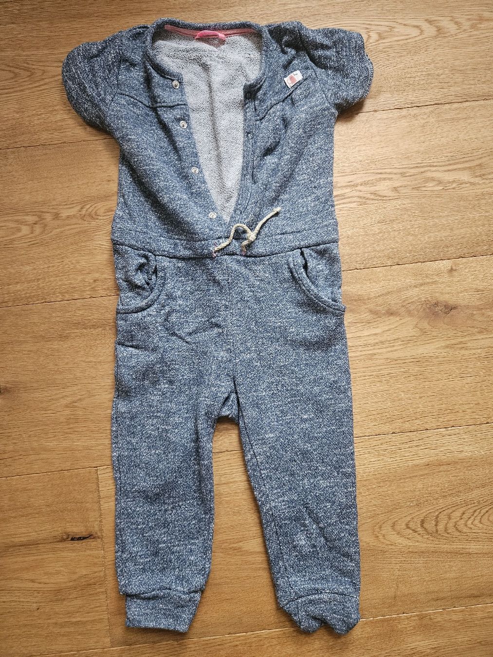 H&M Lotti & Set di vestiti: Süsses Winter Kleiderpaket Mädchen Gr. 86 – Usato da Lufingen venduto da chr_nhh6 5