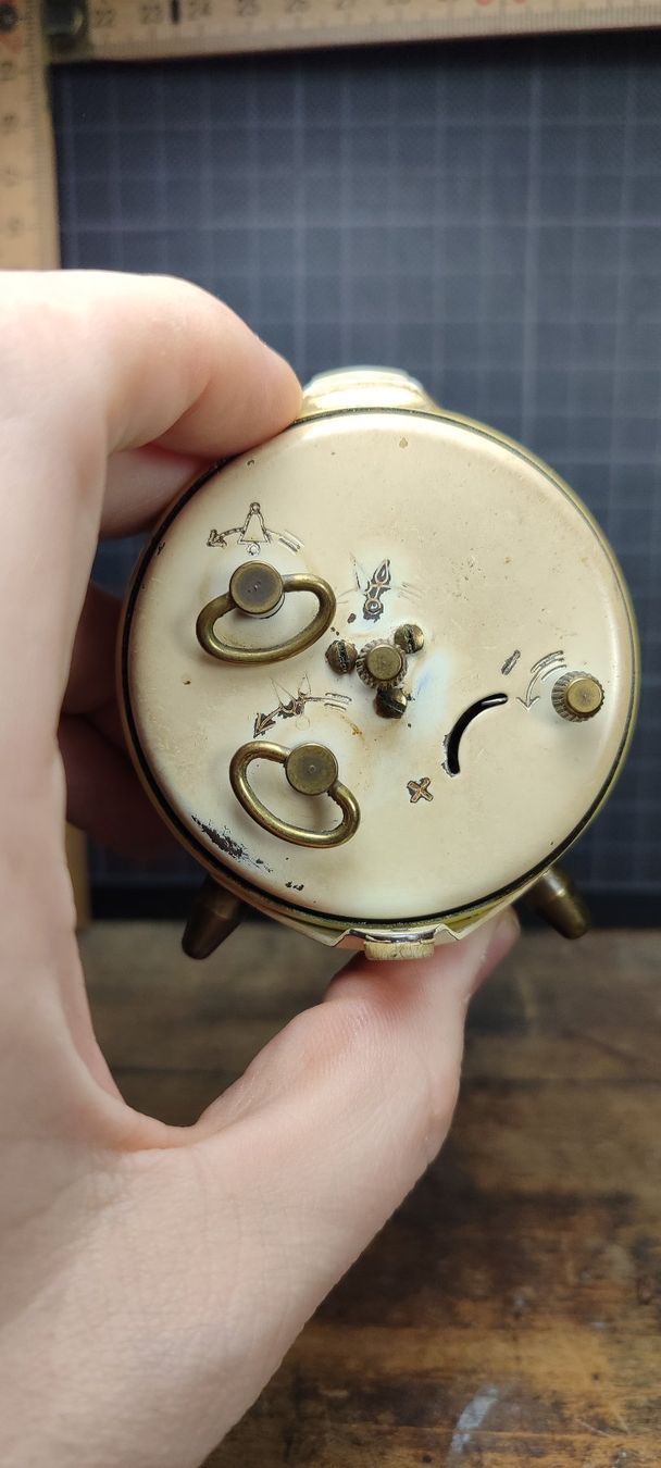 Sveglie: Wunderschöner alter Wecker Nr64 Melux Blanca – Usato da Gelterkinden venduto da MYSTOREFORYOU4460 2