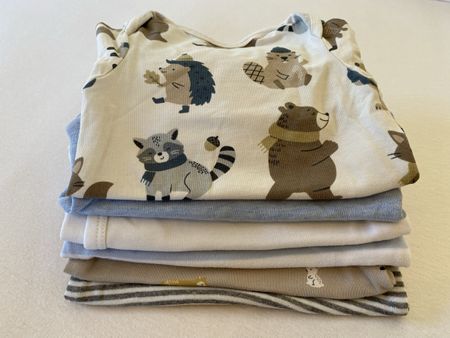 Baby Bodys Set diverse Motive Grösse 62