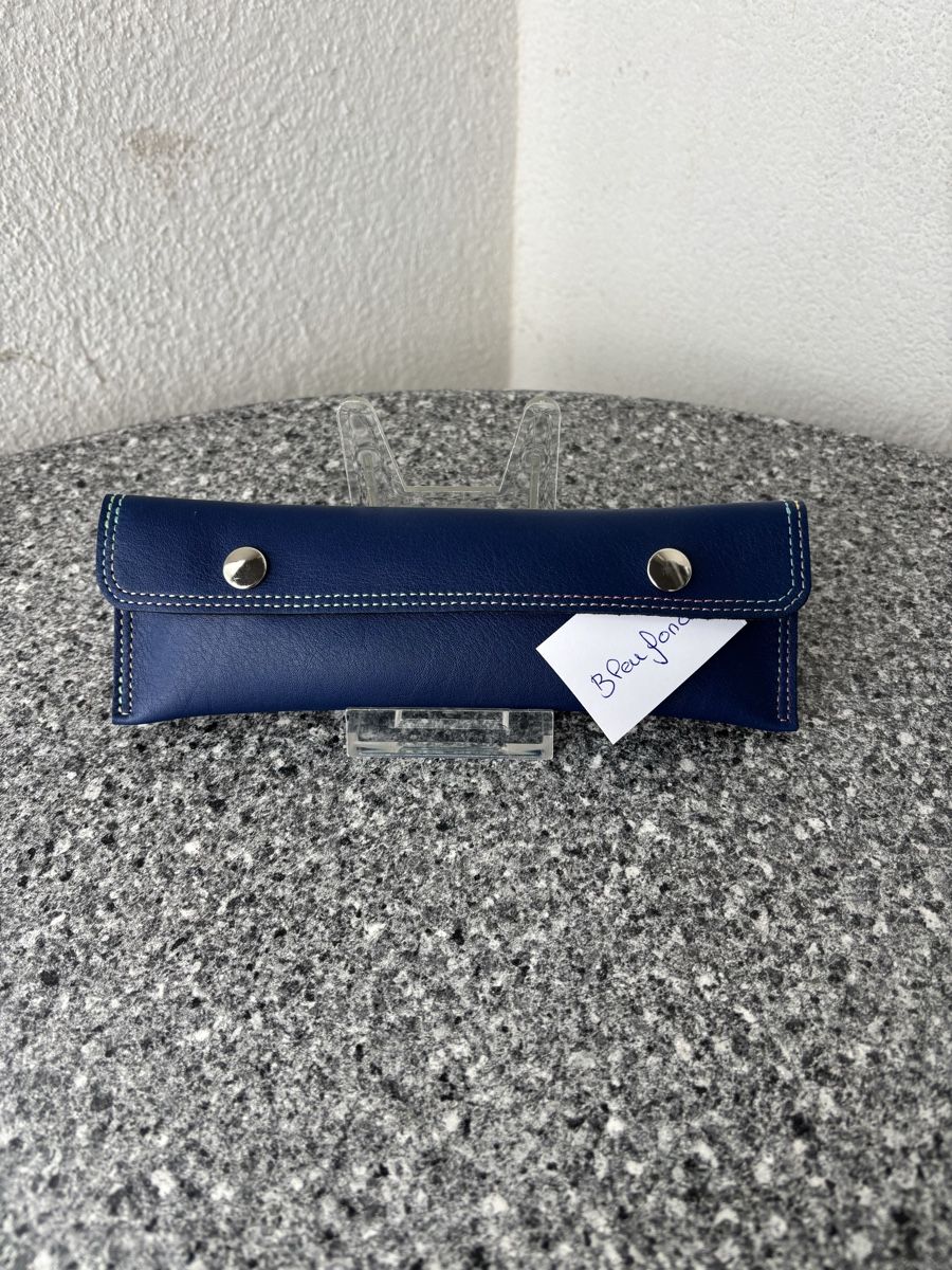 Astucci : trousse à stylos - fabrication artisanale – Nuovo e nell'imballaggio originale da Fribourg venduto da 8mv2 5