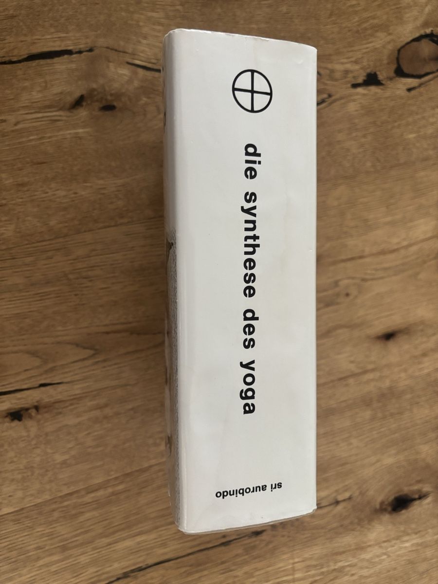 Libri: die synthese des yoga – Usato da meiringen venduto da Vlinder01 2