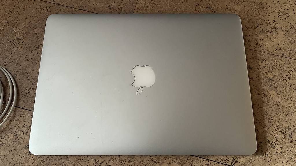 Notebook: Macbook Air 120GB SSD – Usato da Itingen venduto da Haefi 1
