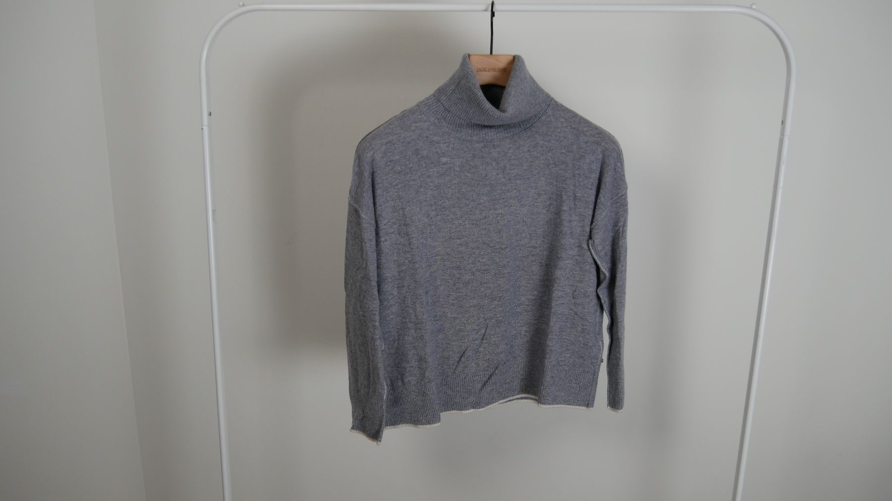 Hugo Boss Maglioni & Felpe: Boss 100% Cashmere Rollkragen Pullover Strickjacke – Nuovo (secondo la descrizione) da Zürich venduto da julia_vina