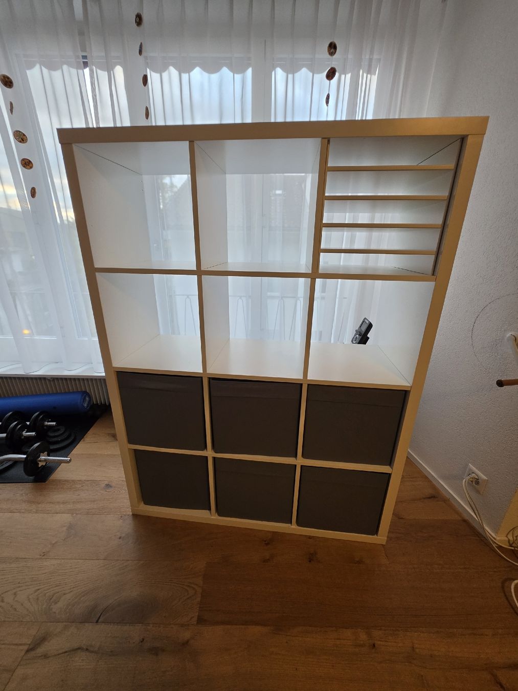 Regale: IKEA Kallax Shelf White with Inserts and Boxes – Gebraucht aus Zürich von jan_ql8y 1