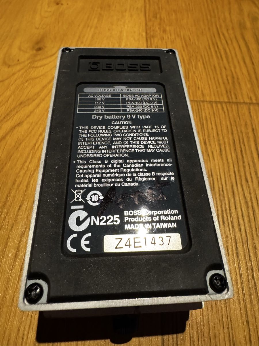 Boss Strumenti musicali: Boss Digital Delay DD-3 – Usato da Zürich venduto da 1cut2 3