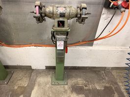 Vitax Doppelschleifmaschine (Lot 80) 8108 Dällikon