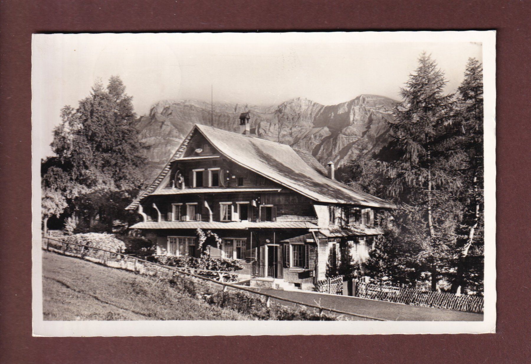 Cartoline postali: Hotel EIGENTHAL mit Pilatus - 1959 // Falte // – Usato da Pully venduto da nicecards