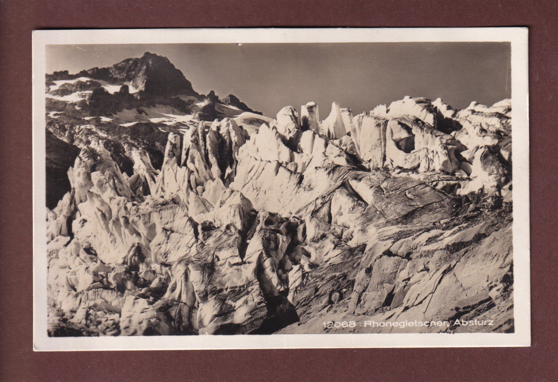 Cartes postales: RHONEGLETSCHER - Absturz - 1925 – D'occasion à Pully par nicecards-shop
