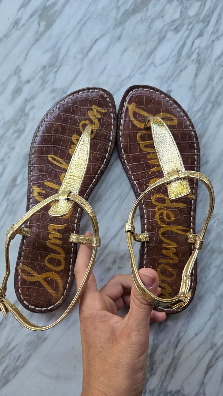 Sam Edelman Damenschuhe: Sandalen Sam Edelman Gold, 38.5 – Gebraucht aus Fislisbach von Maieriisli25