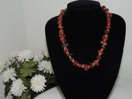 SCHÖNE KETTE «KARNEOL» EDELSTEINE 50 CM 55 GRAMM
