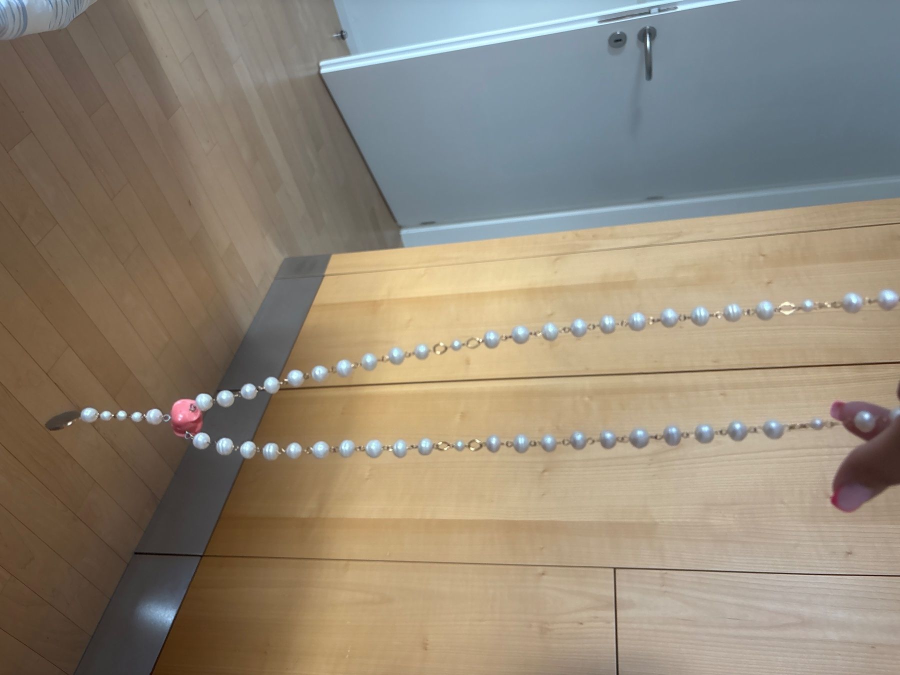 Catenine: Collier perles roses et fleur bon état – Usato da Puidoux venduto da ray_2b5z 1