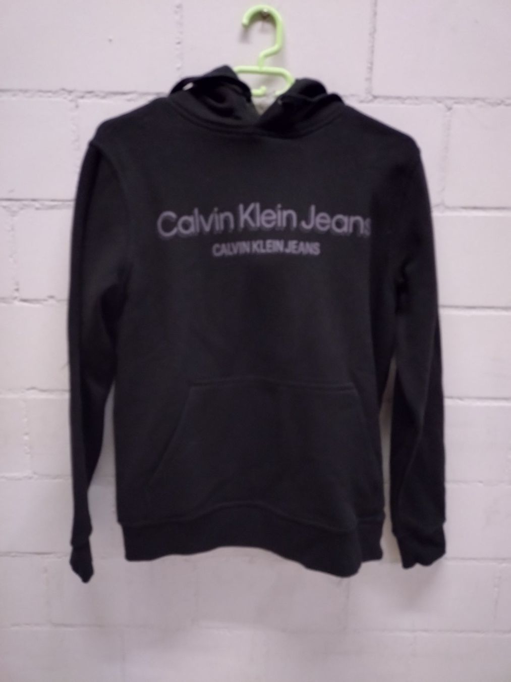 Calvin Klein Maglioni & Felpe: Calvin Klein Hoodie Gr. S – Usato da hombrechtikon venduto da Marijo