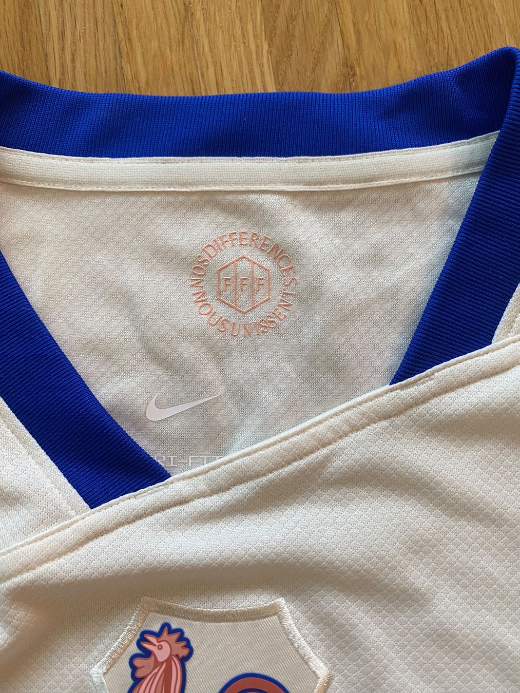 Nike Canottiere & Pantaloni: Fussball-Trikot Damen, Grösse S – Usato da Zürich venduto da basse1976 2
