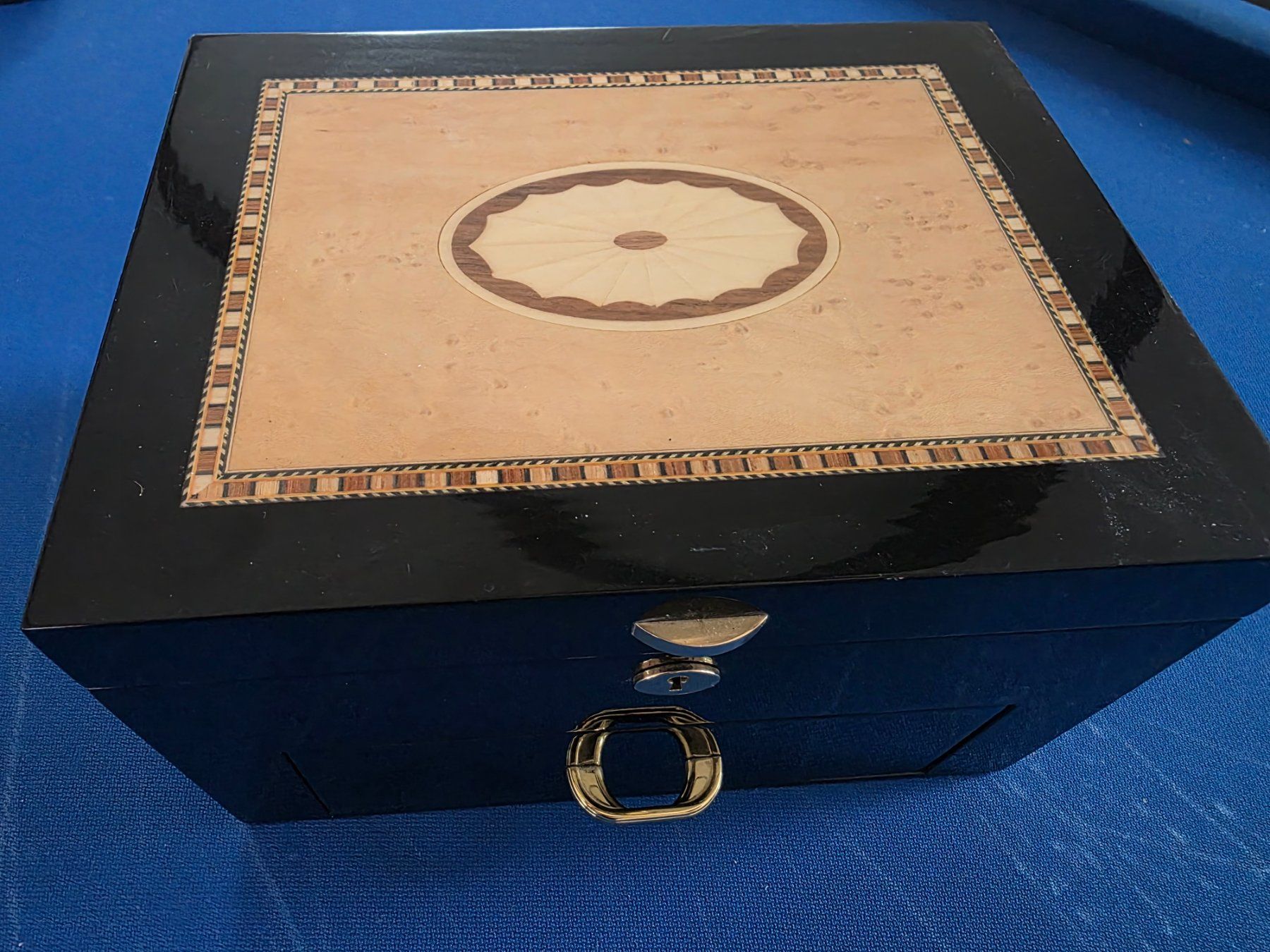 Scatole porta orologi: Uhrenbox exclusiv – Usato da Flums venduto da dlg1230