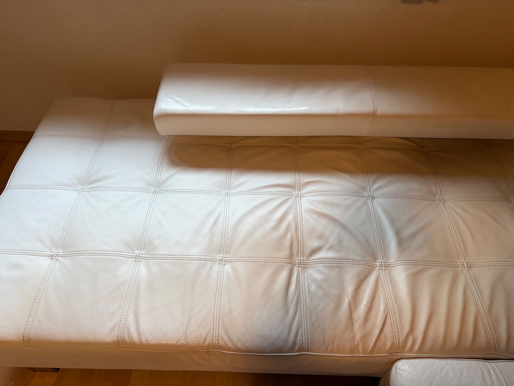 Divani: Weisses echt Leder Ecksofa mit Kissen – Usato da Vilters venduto da pizol03 6