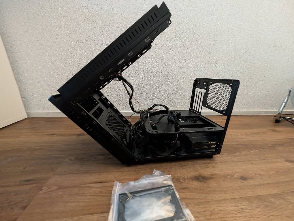 Chieftec Custodie: PC Gehäuse mit Netzteil Enermax 700 W – Usato da Schönenberg an der Thur venduto da bitup 4