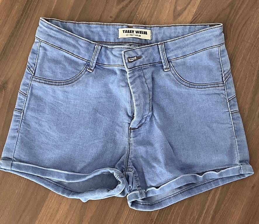 Pantaloni: Tally Weil Shorts Damen – Usato da Niederwangen BE venduto da mcp_l62p