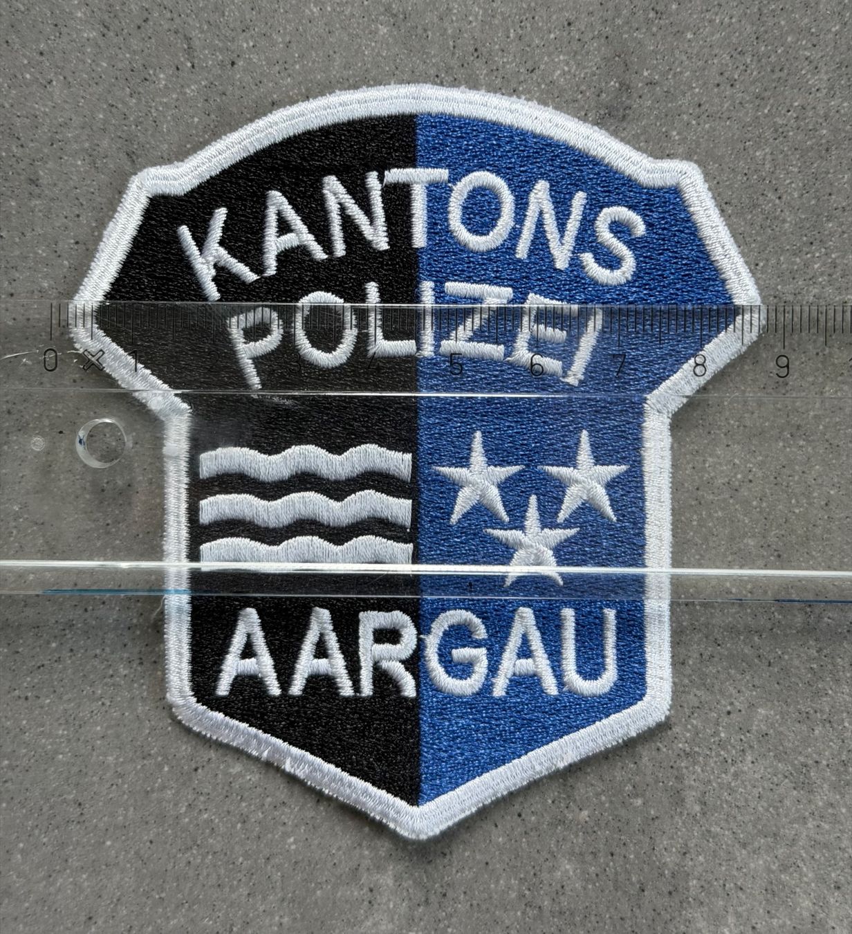 Plaketten & Abzeichen: ABZEICHEN EMBLEM, BADGE, PATCH, KANTONSPOLIZEI AARGAU, STOFF – Gebraucht aus Remigen von Reto1318 1