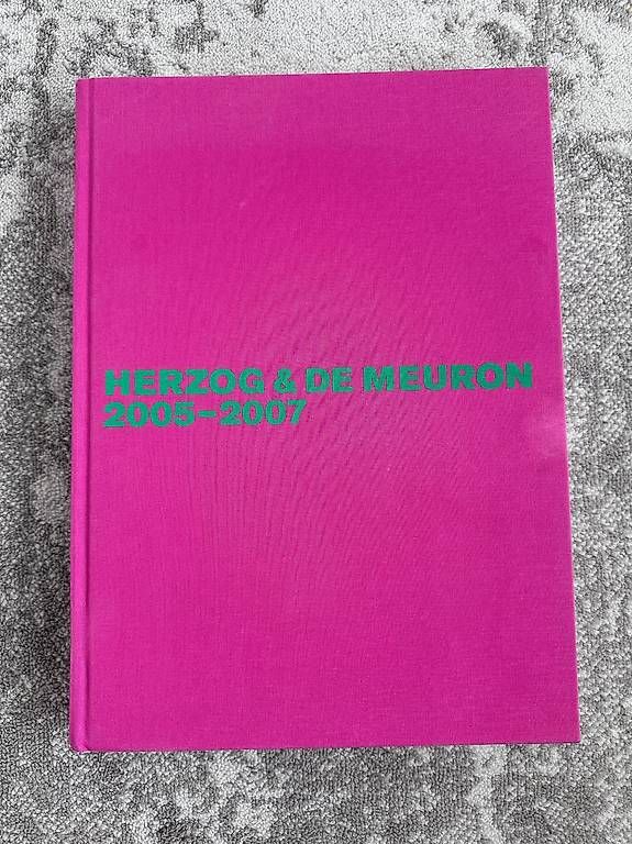 Livres: Architektur Design Buch - Herzog & de Meuron 2005-2007 – D'occasion à Zürich par MonkX