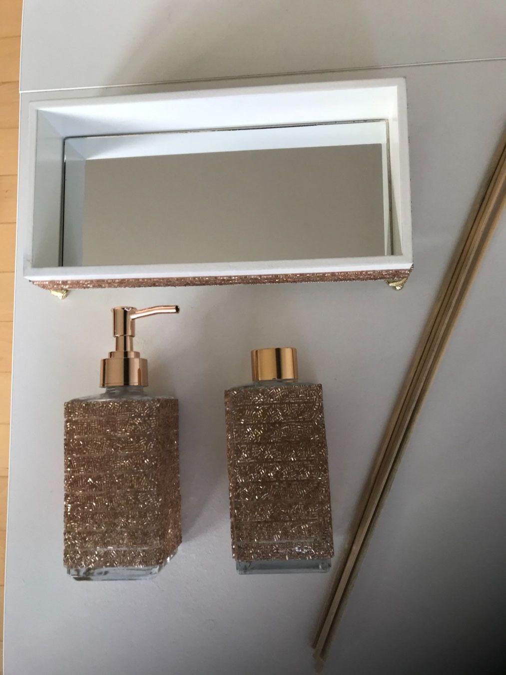 Tutte le decorazioni: Bad Raumduft-Diffuser & Seifespender – Nuovo (secondo la descrizione) da Buchrain venduto da Booster10 2