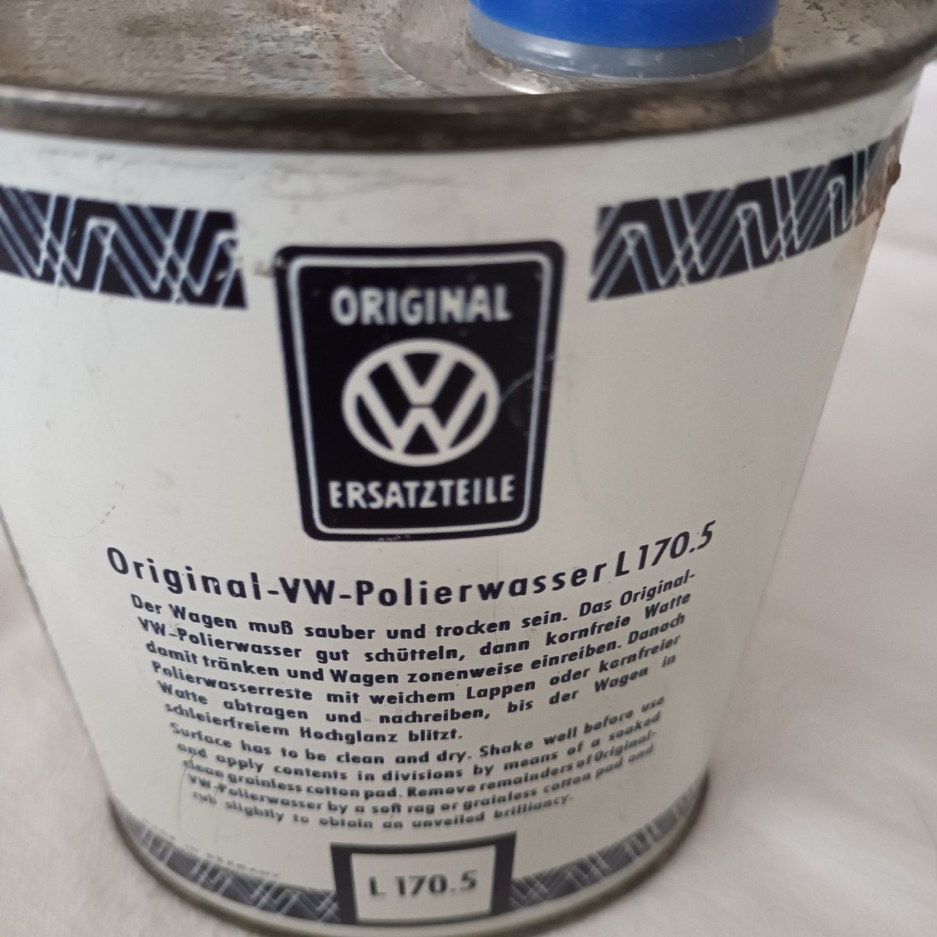 Contenitori & Simili: Original-VW-Polierwasser vintage Blechdose – Usato da Bäretswil venduto da ricoric 3