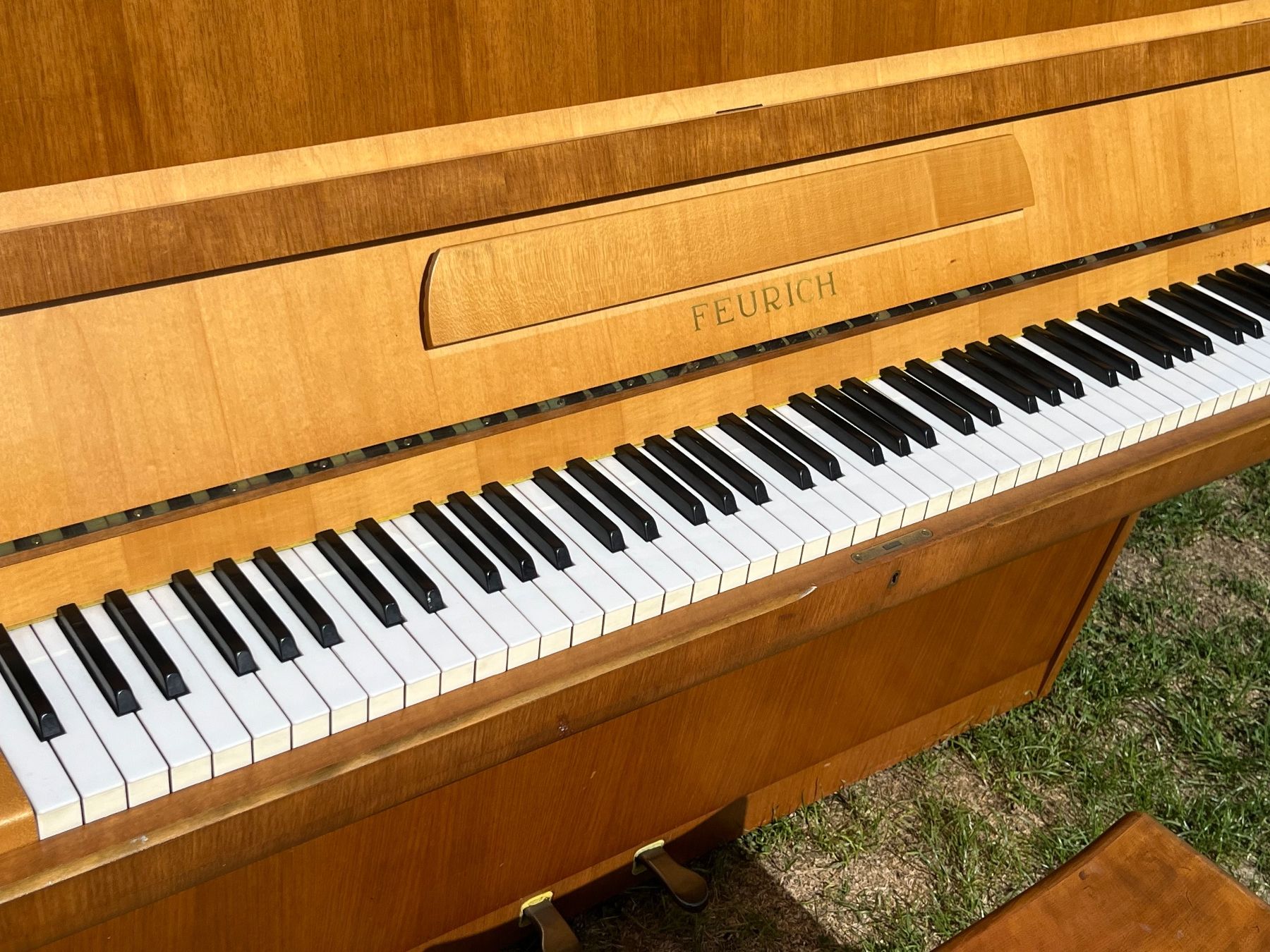 Feurich Musikinstrumente: Klavier Feurich Kreuzsaitig – Gebraucht aus Allmendingen b. BE von juair 2