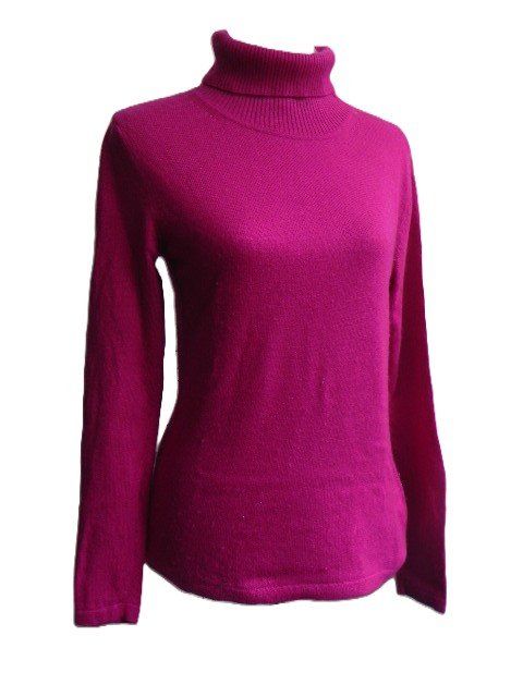 Pulls & Sweat-shirts: Gr. 36 38 FABIANI Rollkragenpulli  magenta-cyclam s.Masse – D'occasion à Basel par FRAU.ZAUBER.MOND