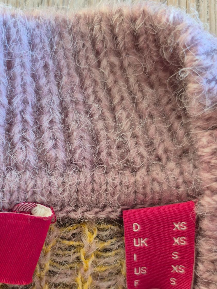 Esprit Maglioni & Felpe: Pullover – Usato da Schaffhausen venduto da Luciatav 1
