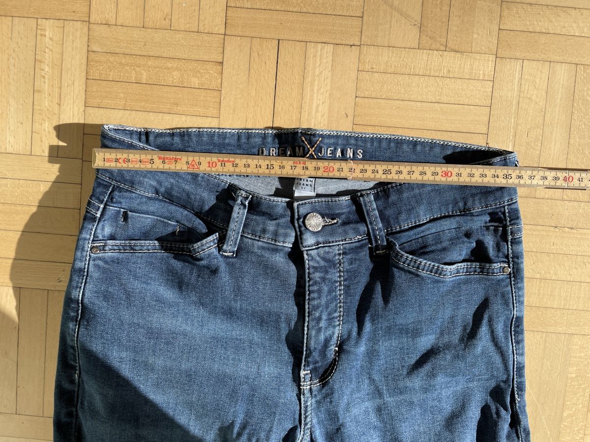Jeans: Jeans Dream Jeans by Mac 29 mit Makel – Gebraucht aus Basel von pilzliii 2