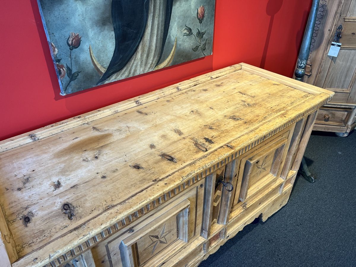 Truhen: Truhe Engadin dat.1665 – Gebraucht aus Gossau SG von Keller-Antiques 2