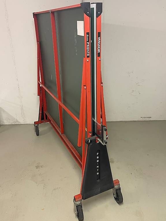 Tischtennis: Mobiler Tischtennistisch auf Rollen – Gebraucht aus Basel von easydriver23 2