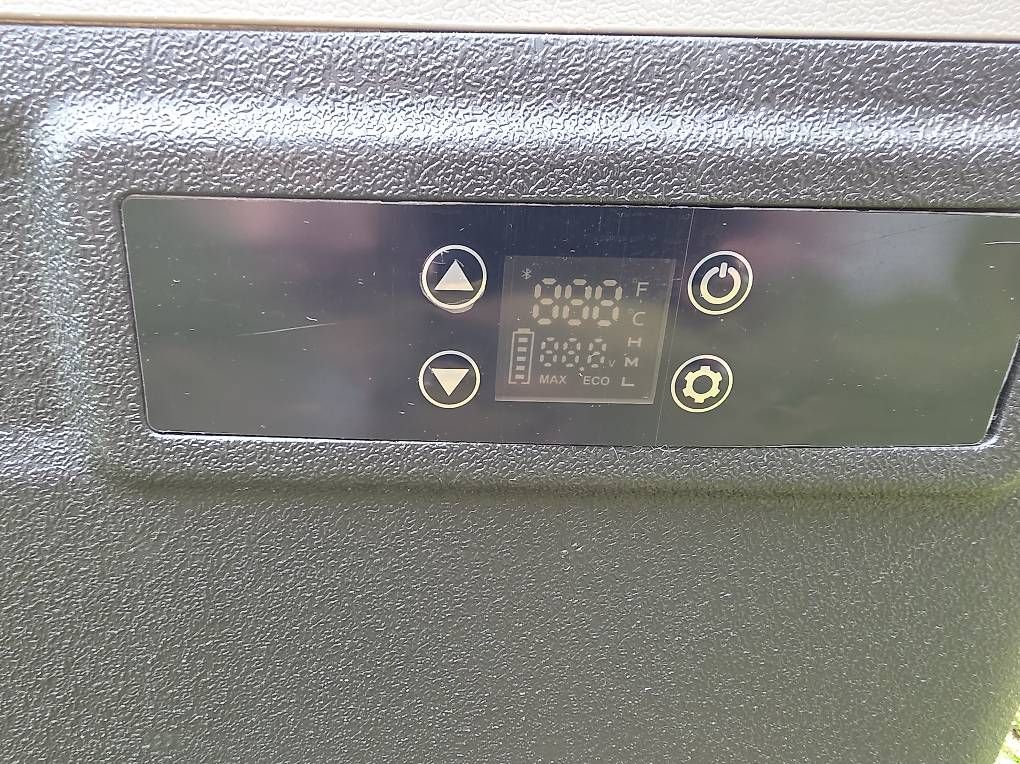 Kühlschränke & Kühlen: Kühlbox Trolley elektrisch 75L – Gebraucht aus Gränichen von feh_bc7b 1