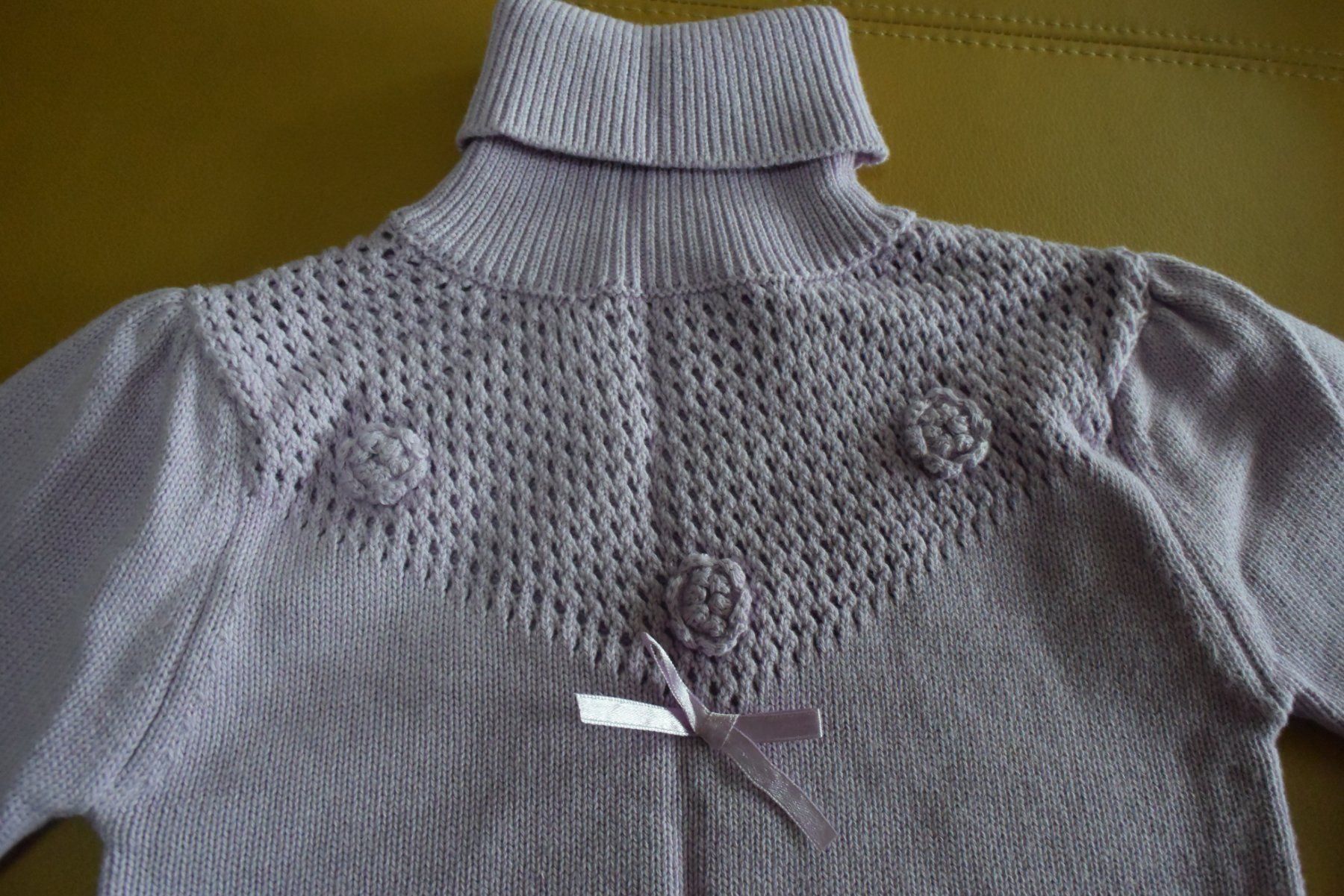 Maglioni & Felpe: NEUER Rollkragenpullover Mädchen Gr. 116 – Nuovo (secondo la descrizione) da Densbüren venduto da TutaLarsen 1