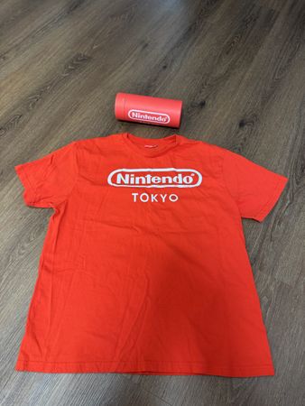 Nintendo Tokyo T-Shirt, rot, Grösse L