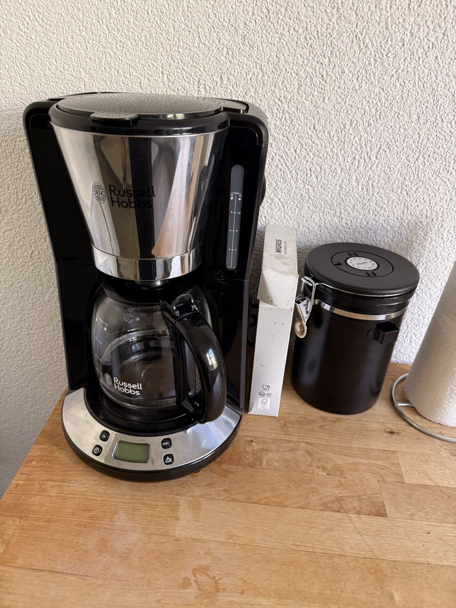 Russell Hobbs Macchine per caffè & Macchine per espresso: Russel Hobbs Filterkaffeemaschine – Nuovo (secondo la descrizione) da Bern venduto da jac_5hjp