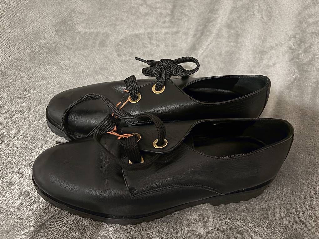 Chaussures femmes: Chaussures cuir Minelli 39 – D'occasion à Puidoux par neg_9p7m 1