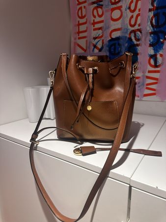 Michael Kors Beuteltasche braun 