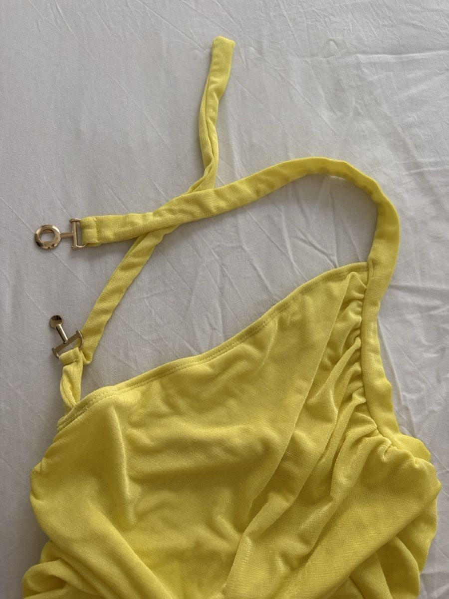 Shein Top: Top – Nuovo (secondo la descrizione) da Nebikon venduto da Preloved_bykelly 1