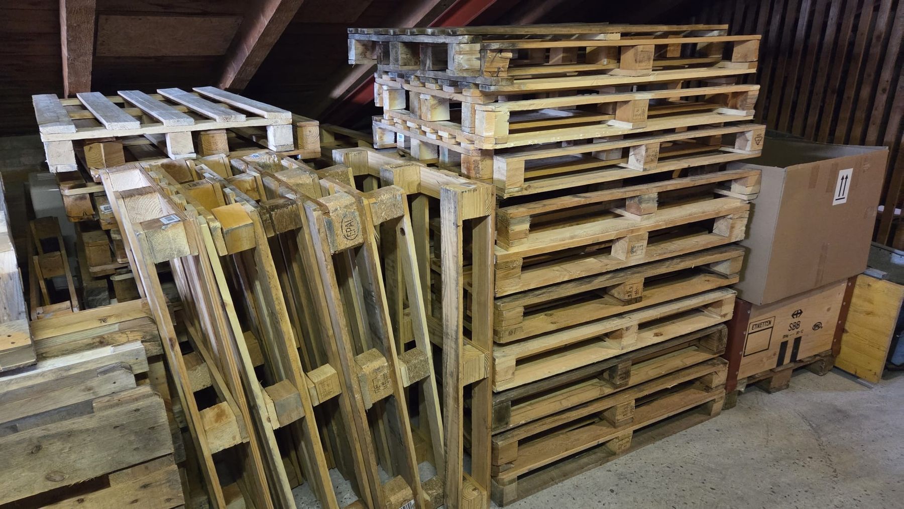 Paletten: Einwegpalette ca. 60 Stück – Gebraucht aus Bellach von mela_lela 2
