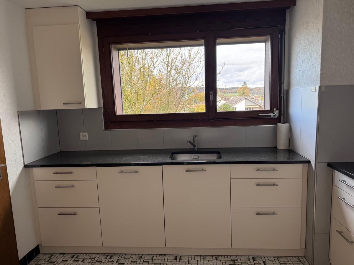 Cuisines complètes: Komplett Küche mit El Geräte – D'occasion à Cham par ABhome10 1