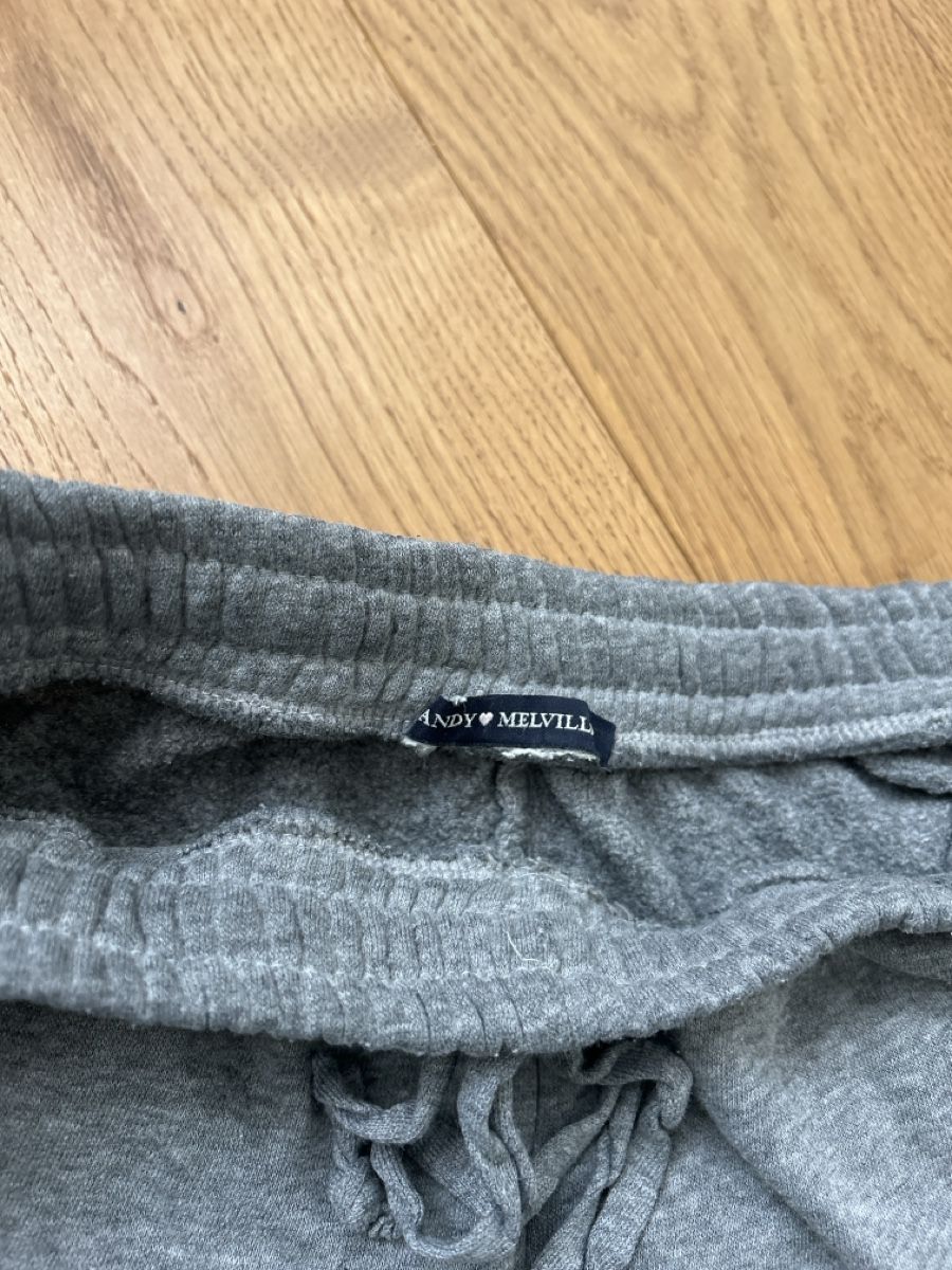Pantaloni: Trainerhose Brandy Melville – Usato da Fraubrunnen venduto da alne777 1