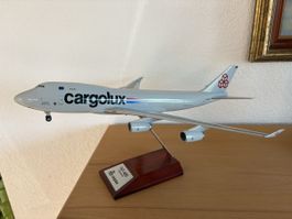 Cargolux Boeing 747-400F Modell im Masstab 1:200