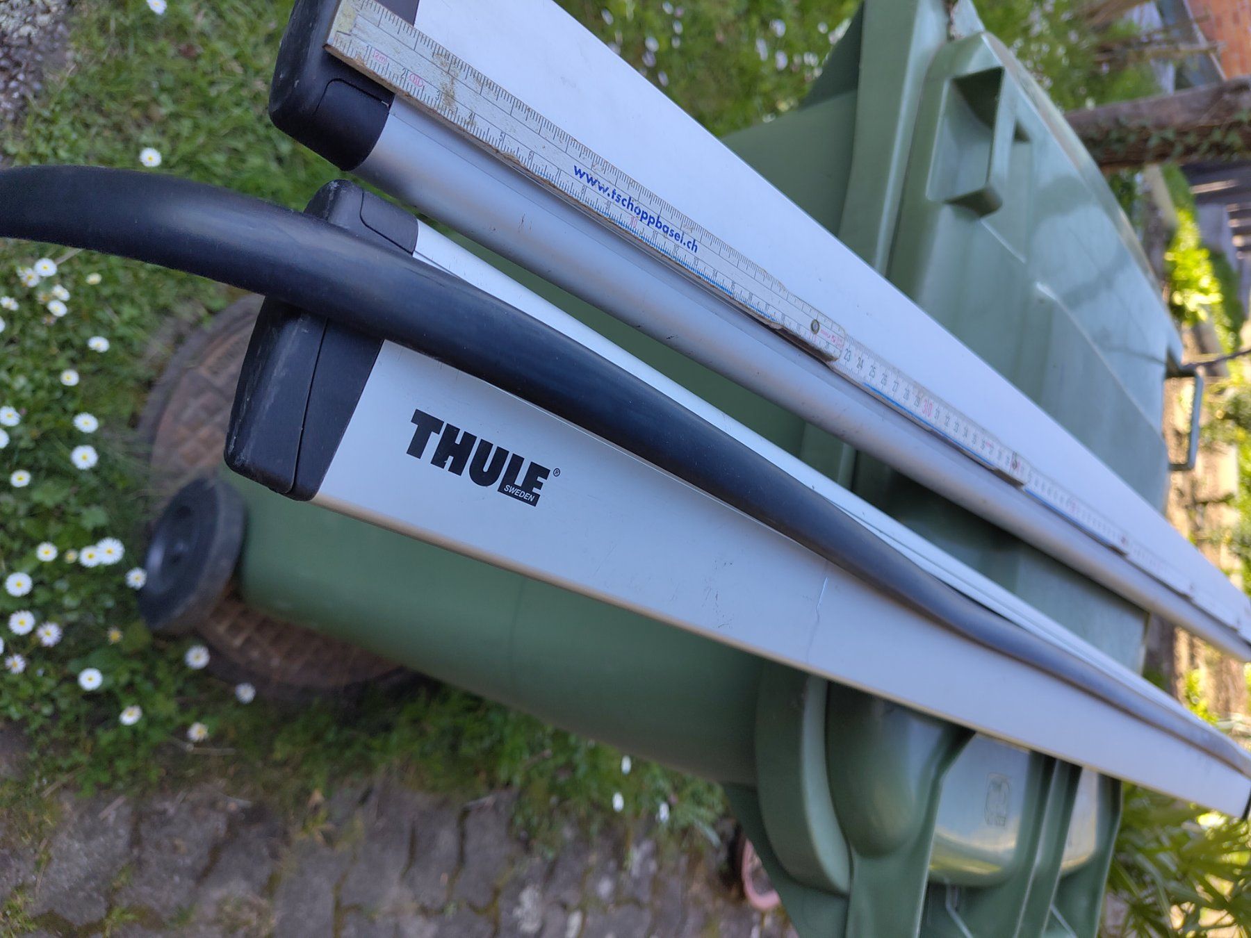 Thule Portapacchi: Thule WingBar 118 cm / Total 122 cm – Usato da Therwil venduto da PatrickBaselland