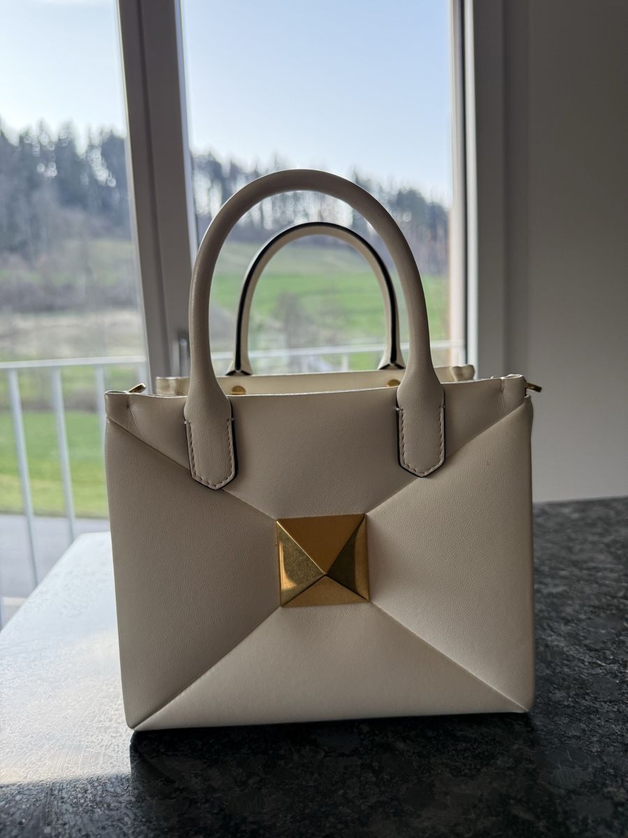 Valentino Taschen für Damen: Valentino Gavarani One Stud Handbag – Neu (gemäss Beschreibung) aus Wila von anj_x9mc