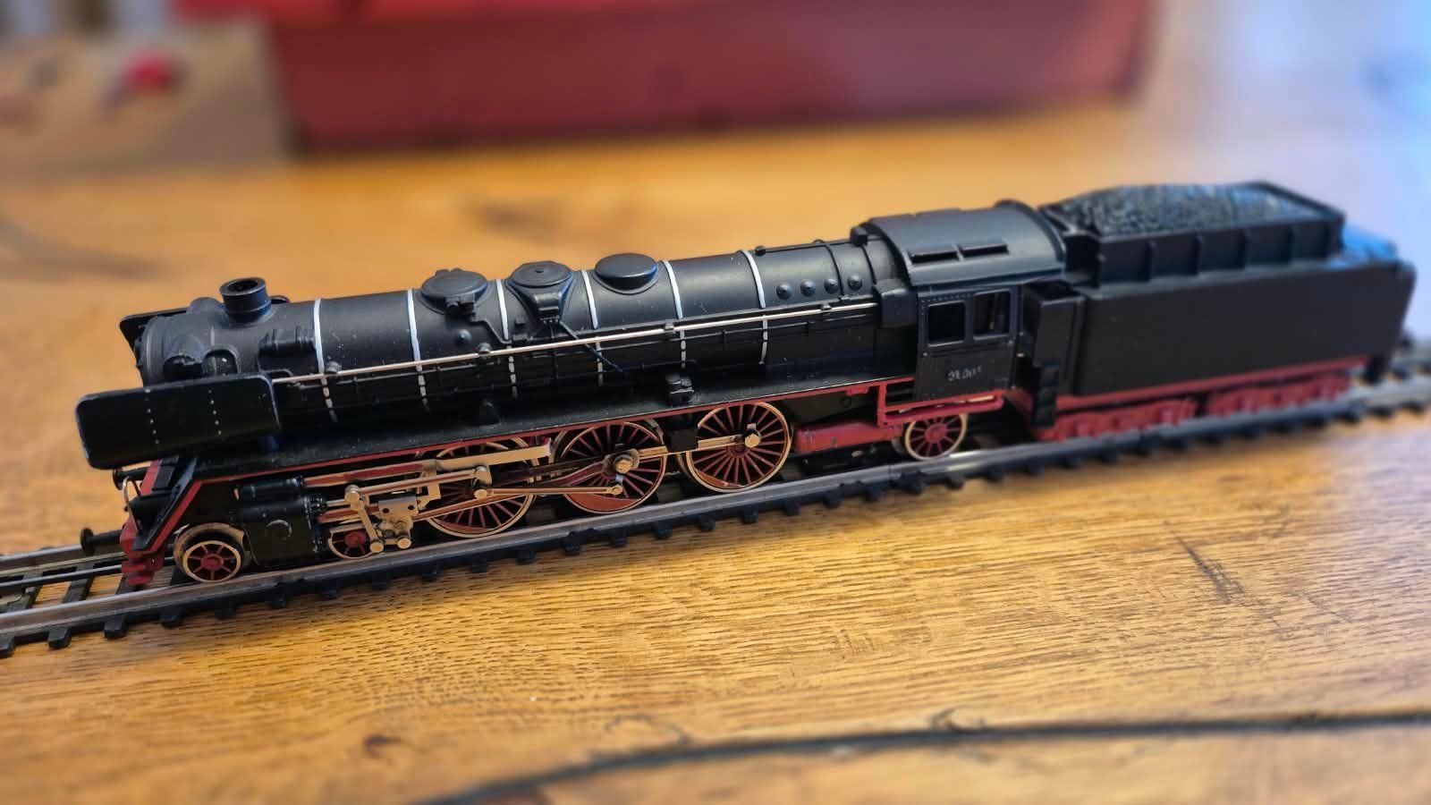 Trix Modelleisenbahnen: TRIX EXPRESS Startpackung – Gebraucht aus Schattdorf von Emma110 2