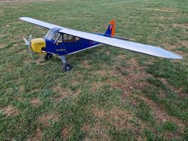 Modellflugzeug Piper Cup