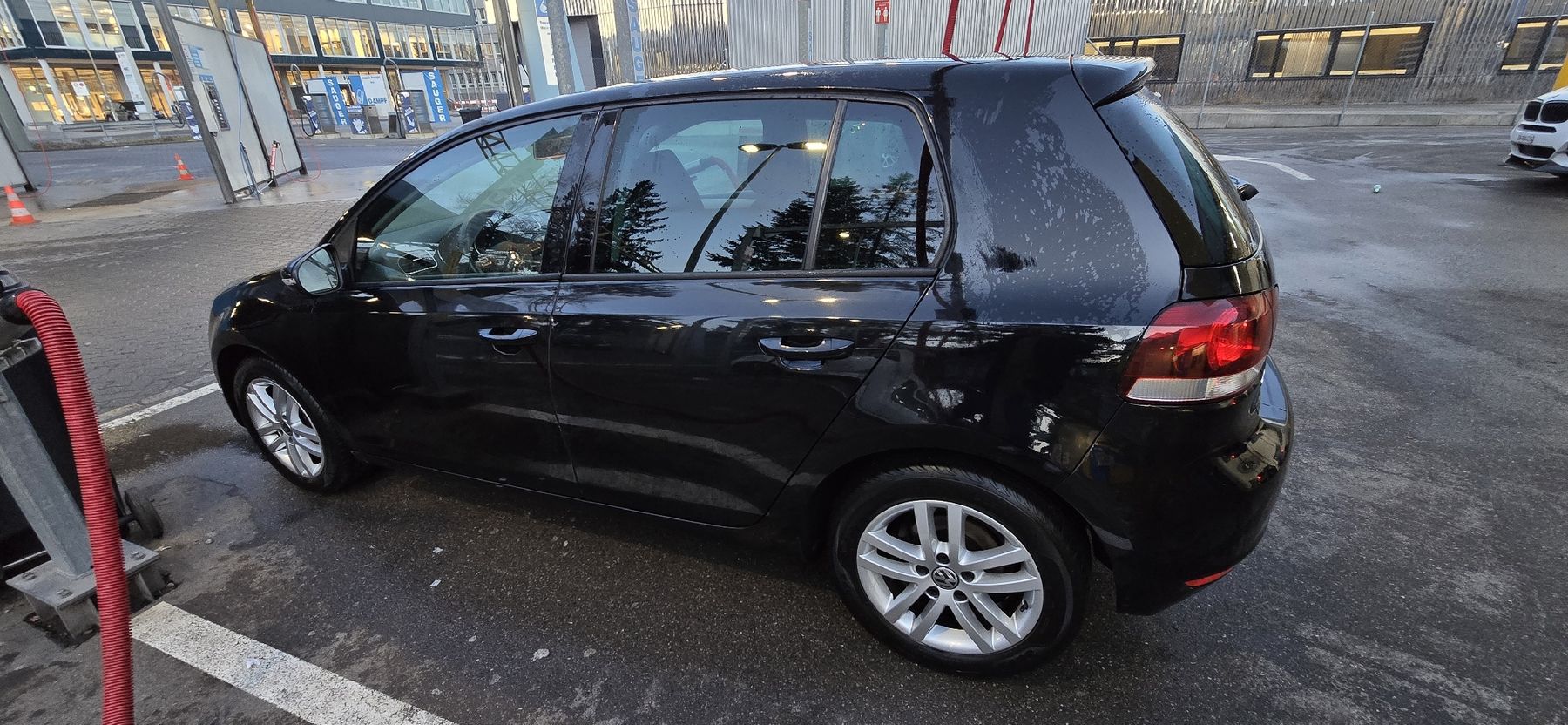 VW Automobili: VW Golf VI TSi 1.4 Benzin – Usato da Winterthur venduto da asy_fc25 6