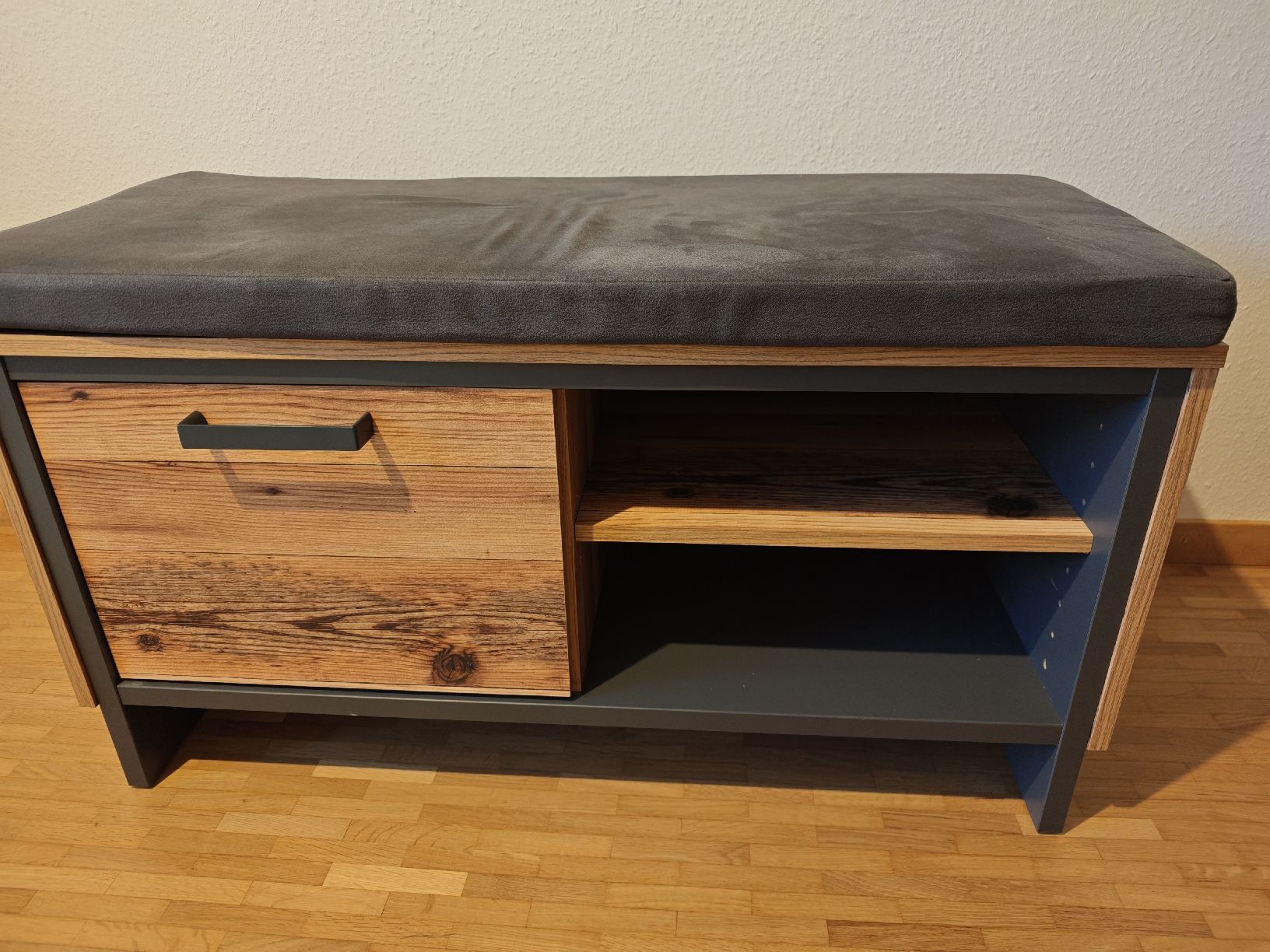 Panchine: Banc à chaussures  – Usato da Petit-Lancy venduto da sta_lch6 1