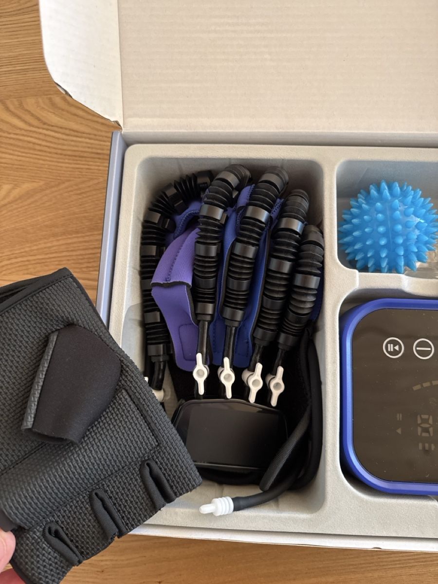 Attrezzature mediche: Reha-Roboterhandschuh - 🧤 – Nuovo (secondo la descrizione) da Winterthur venduto da kat_mb7s 2